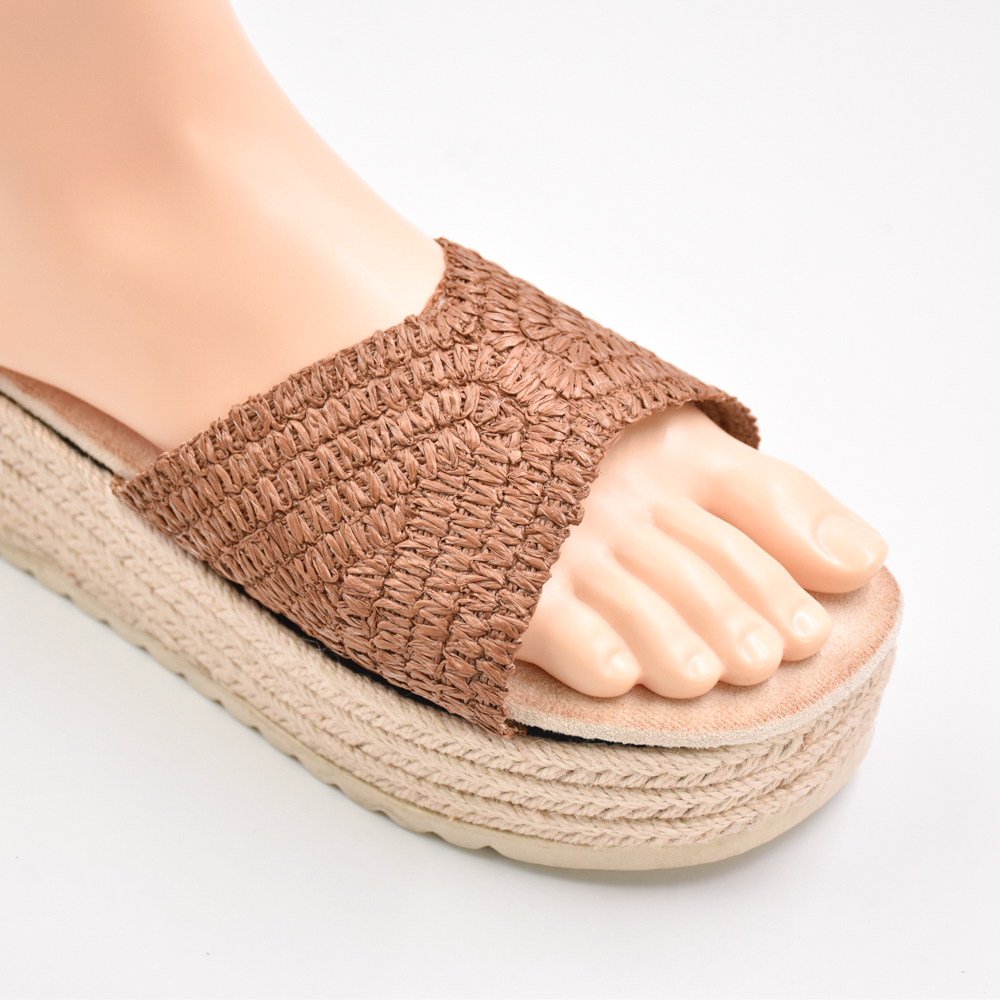 New Popular Hand Knitted Semi-finished pp Raffia Cords Embroidery Shoe Upper Material for Girls Summer Sandals