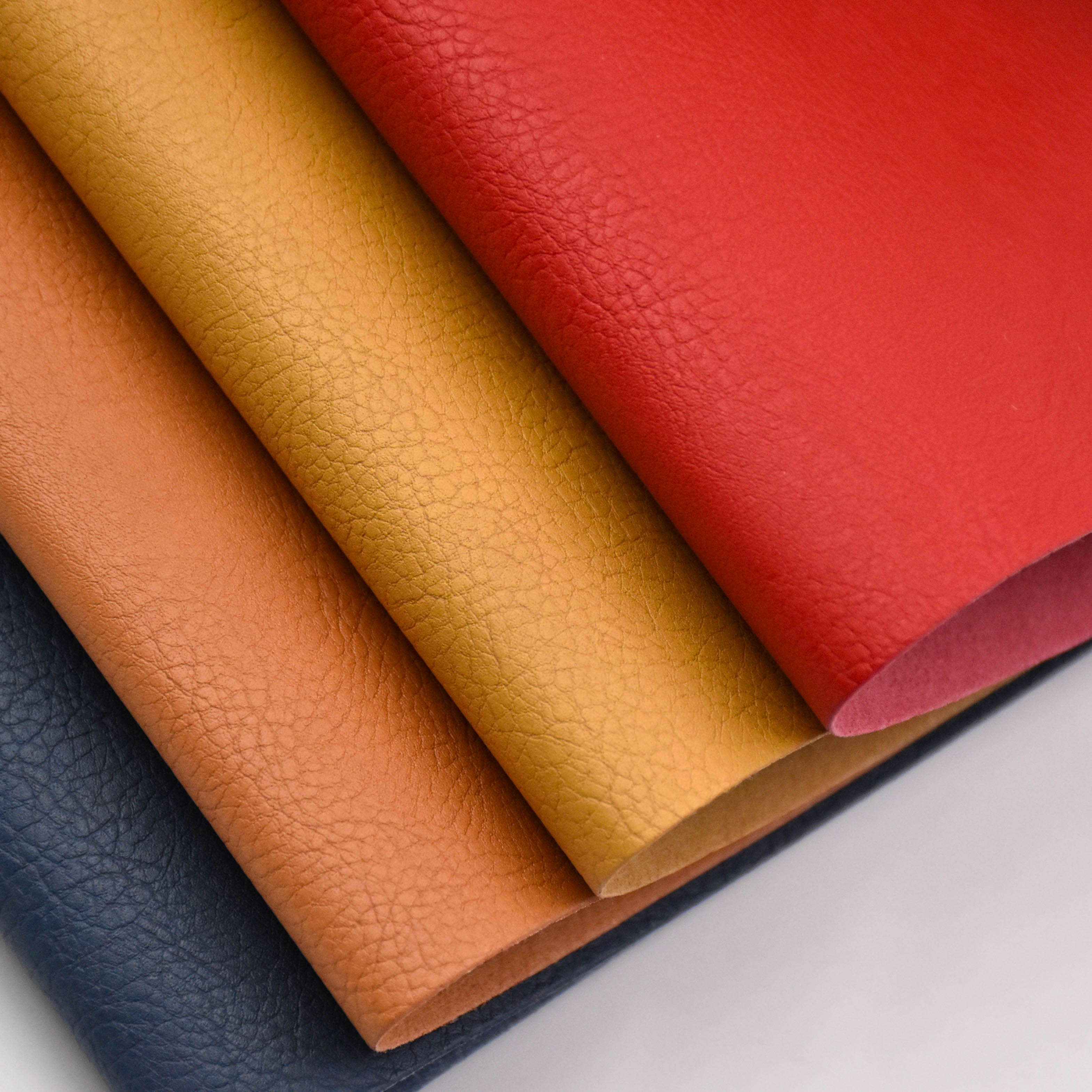 Artificial leather with spunlace soles is used for notebook