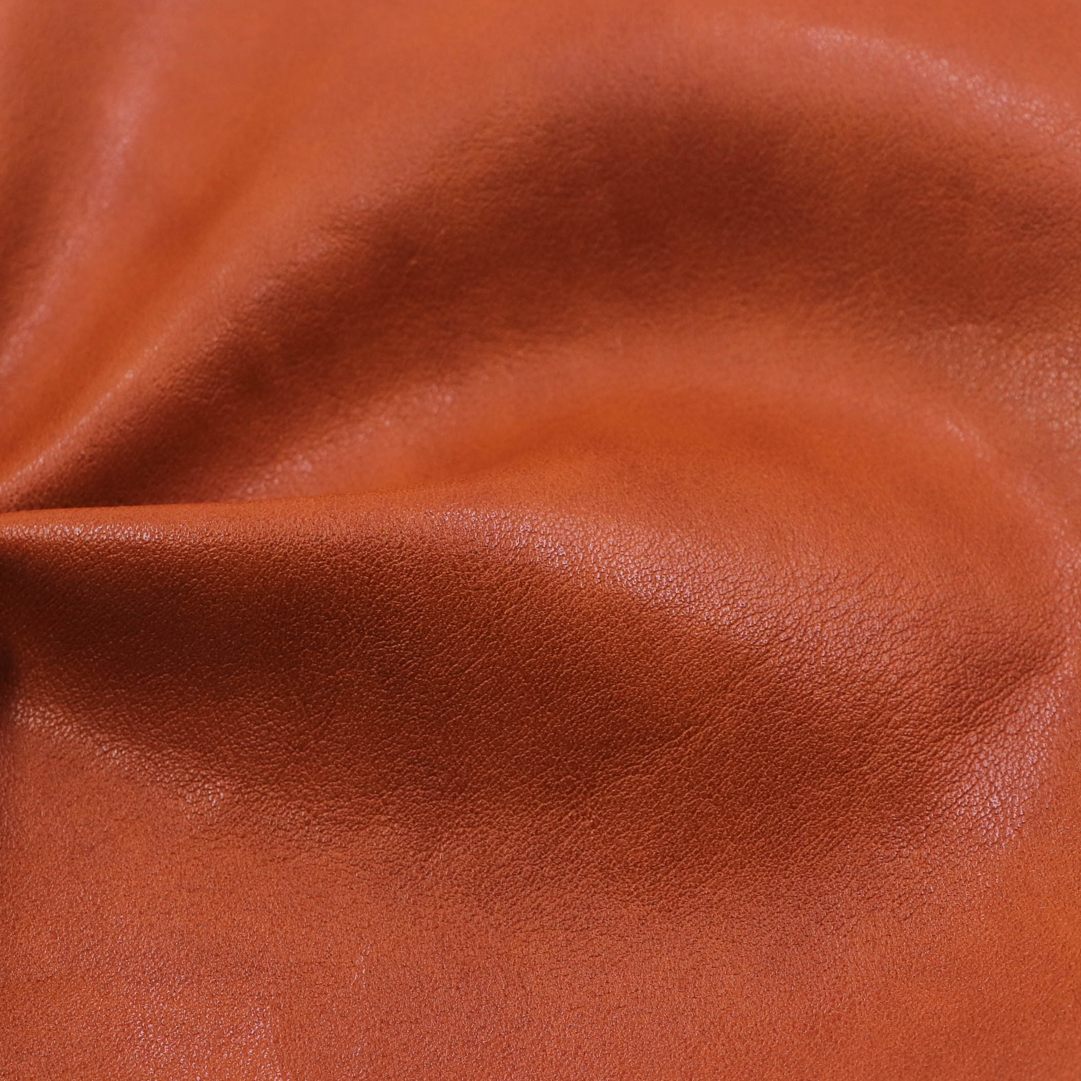 Leather-like PU leather is used for shoes