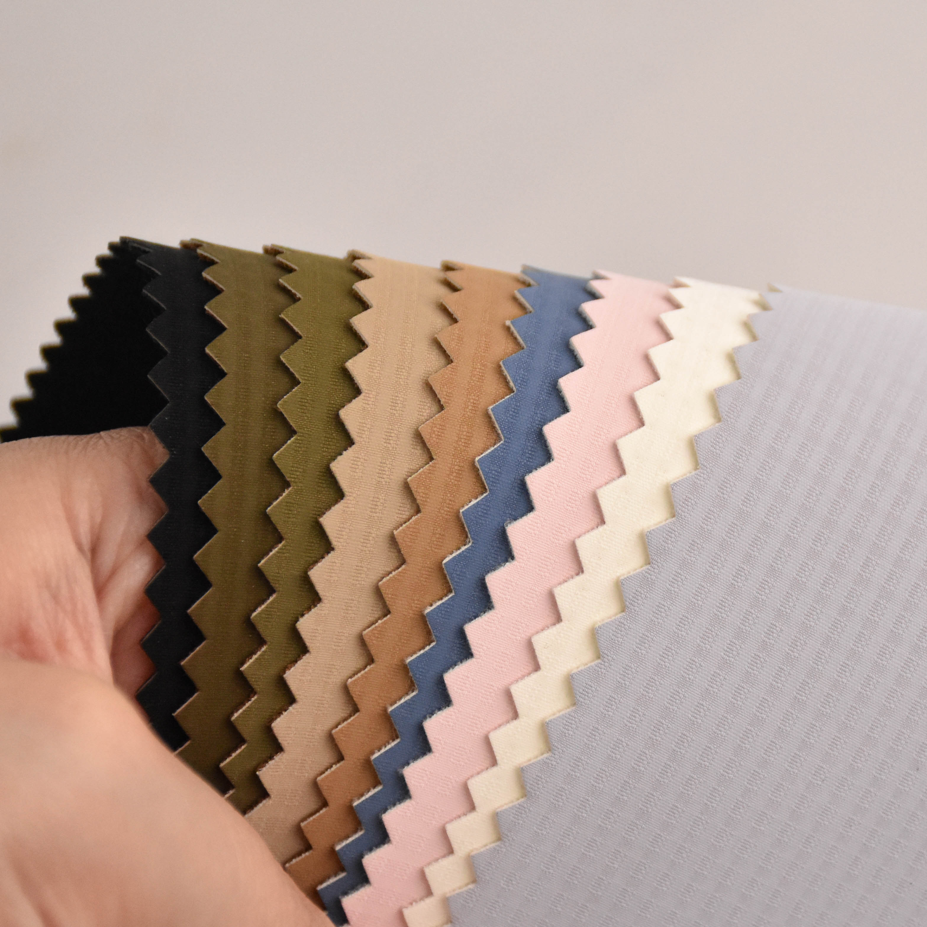 wholesale faux leather fabric WATERPROOF pu leather is used for garment