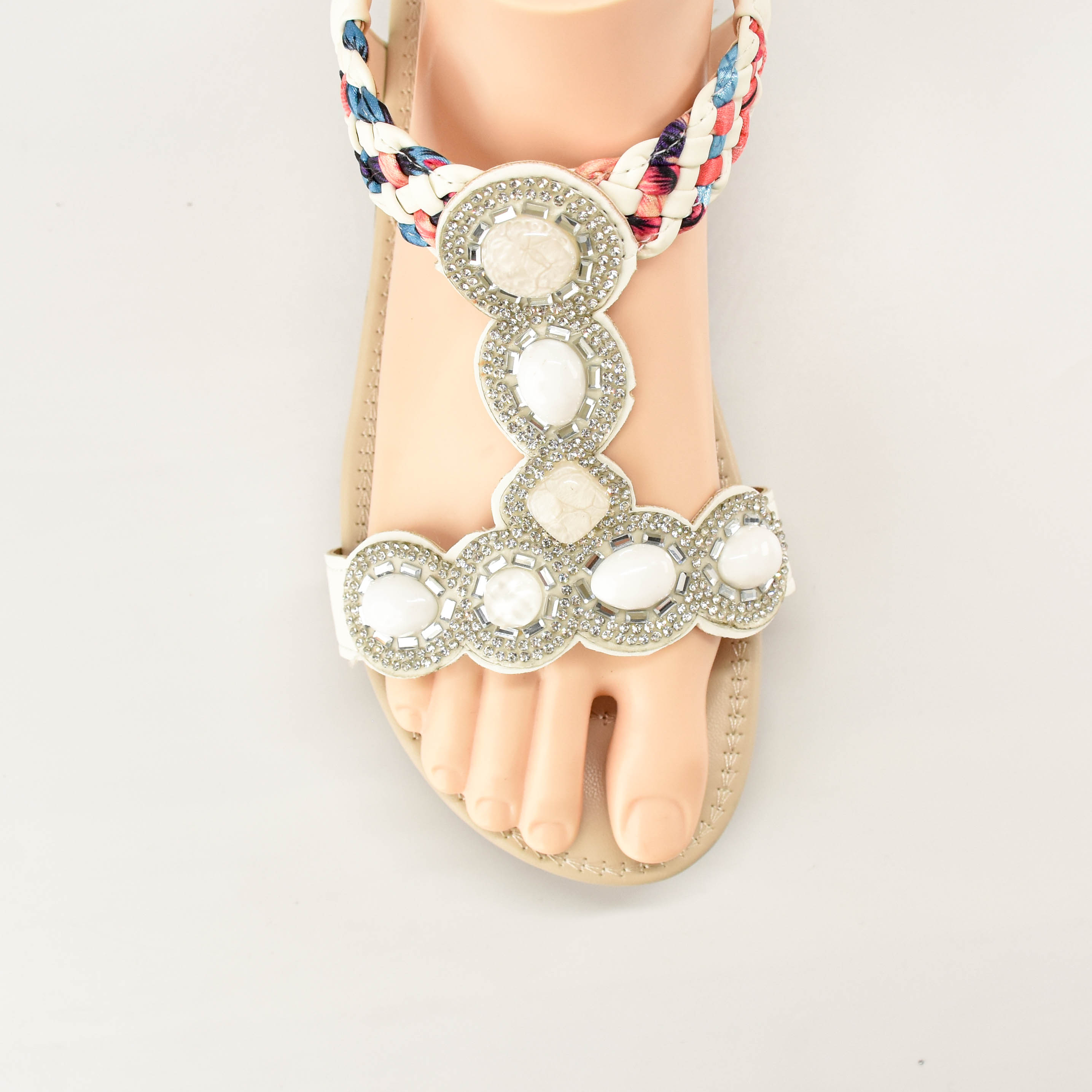 China Manufactures Ladies Shoe Upper PU Leather Women Sandals Upper Vamp