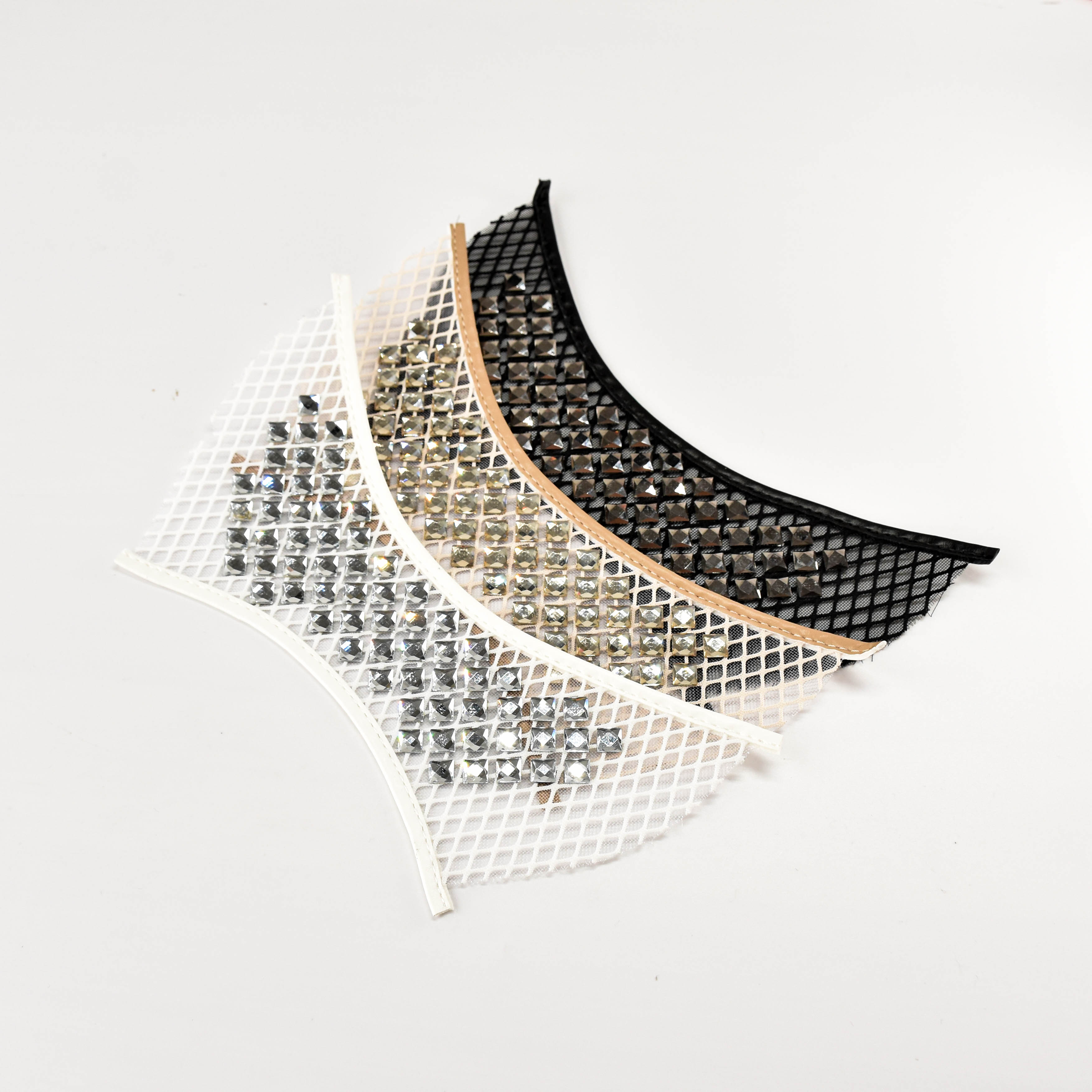 Wholesale Mesh Diamond Beach Outer-Wear Uppers